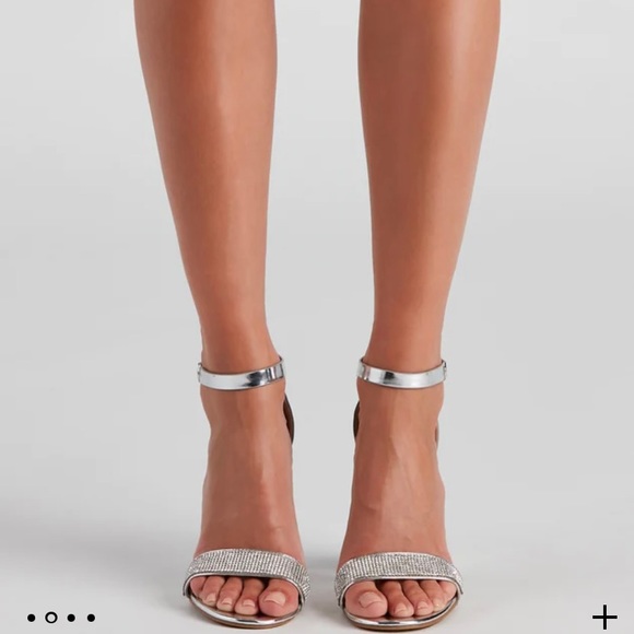 Windsor Chrome Silver Block Heels - Picture 2 of 3